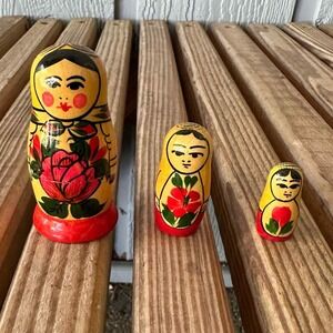 Russian Nesting Dolls Set‎ 3 Matryoshka Peasant Doll Wooden Wood Vintage Russia